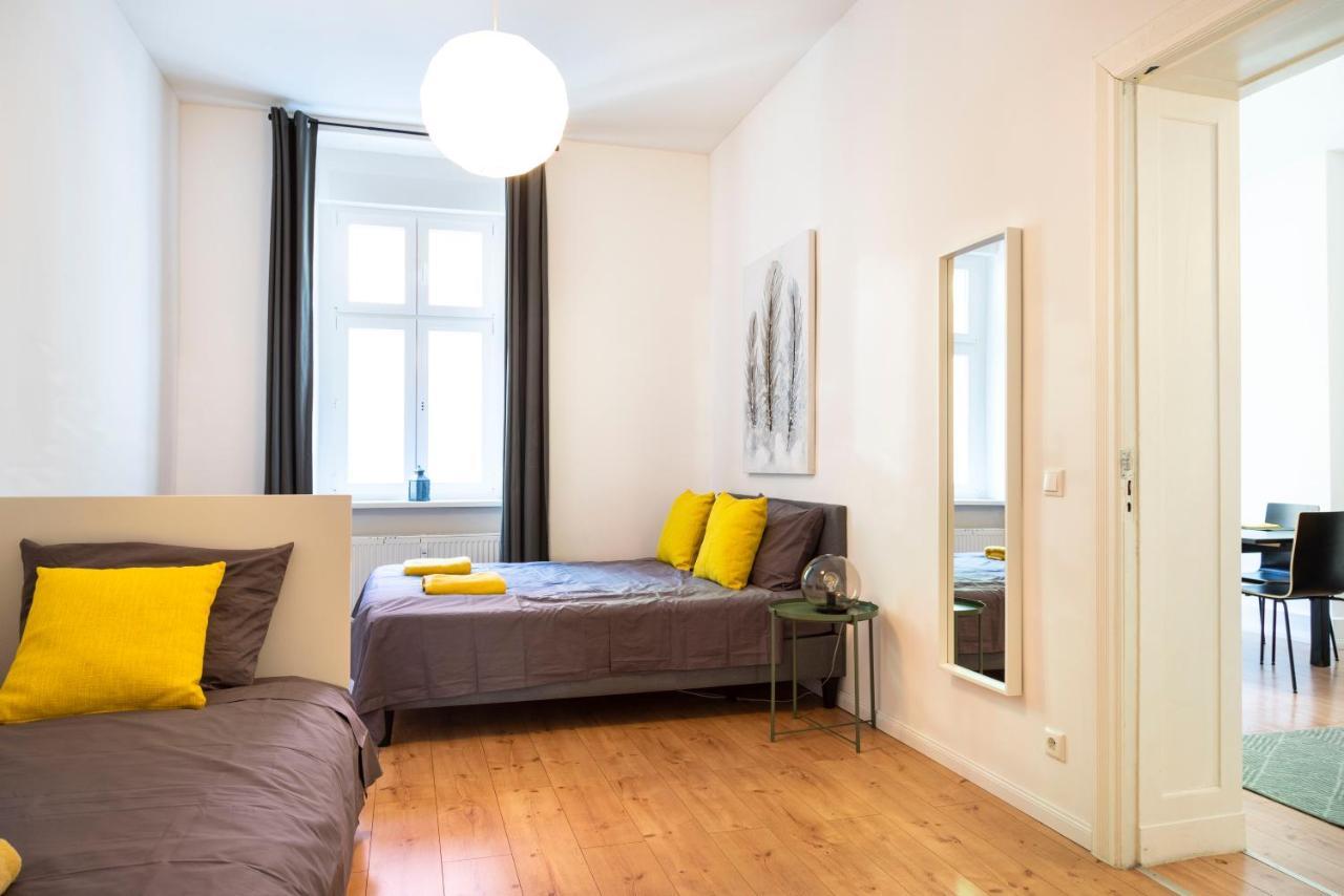 Freshly Renovated 2Br&Lr+Walk-In Rainshower Daire Berlin Dış mekan fotoğraf